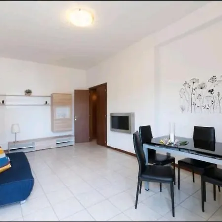 Lisa Apartment Rimini-3