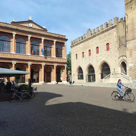 Appartamento In Piazza Cavour Centro Storico Rimini-2