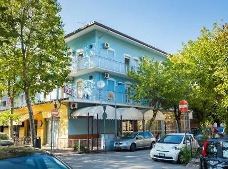 Luna Rossa Basic Hotel-2