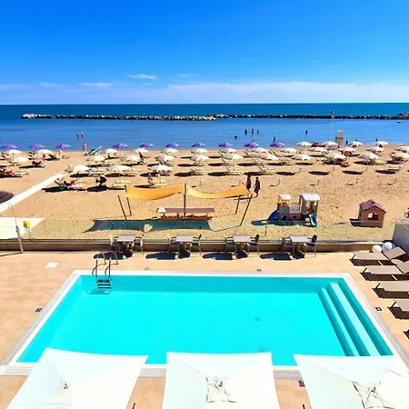You & Me Beach Hotel - Adults Friendly-3