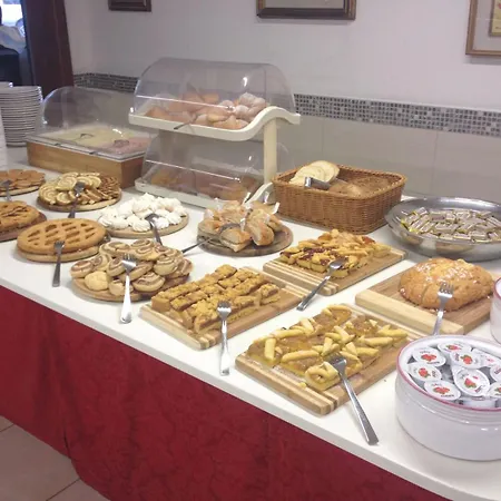 Hotel Villa Itala-3