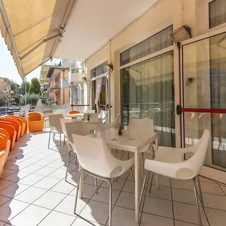 Hotel Globus-3