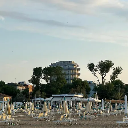 Hotel Neyra Beach-2