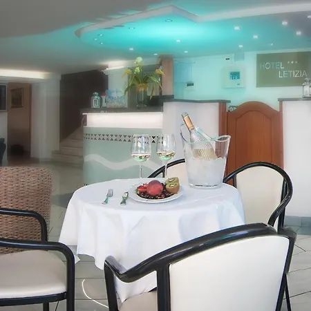 Hotel Letizia-3