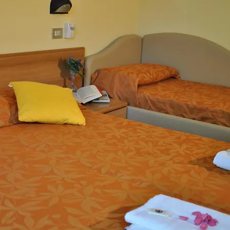 Hotel Festival-2