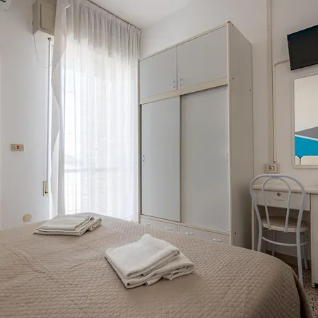 Hotel Serafini-2