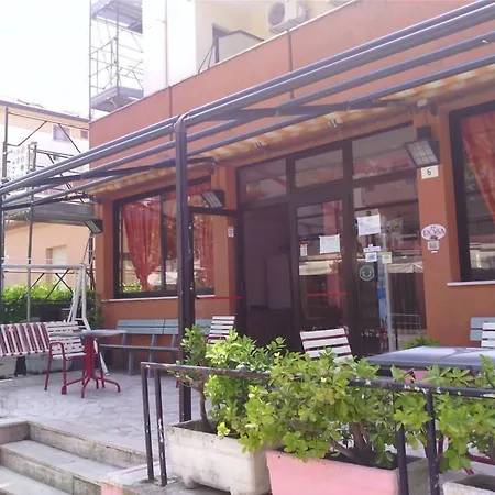Hotel Rosa-3