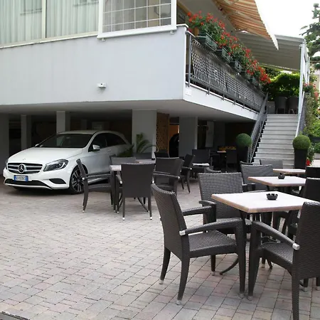 Hotel Bellerofonte-3