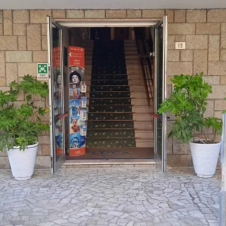 Hotel Luca-3