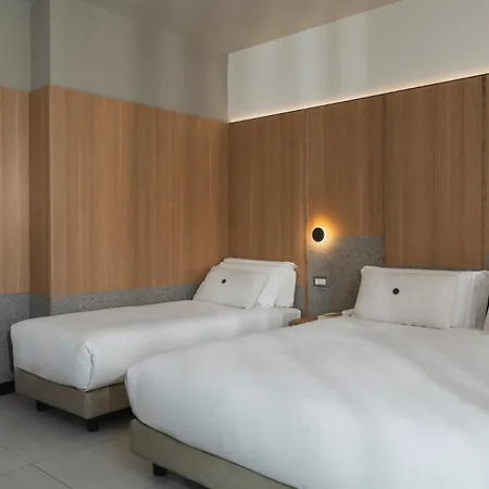 Aqua Hotel-2
