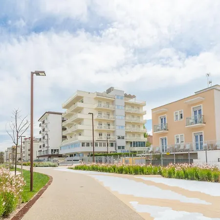 G House Rimini Spiaggia-2