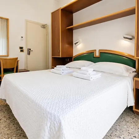 Hotel Artide - Beach Front-2