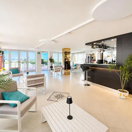 Hotel Tyc-2