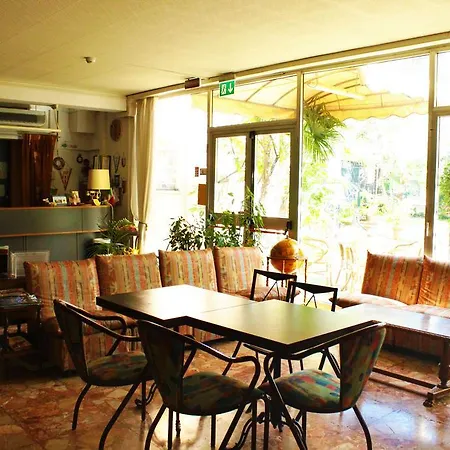 Hotel Roxy Floridiana-3