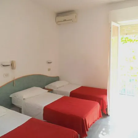 Hotel Luna Rossa-3
