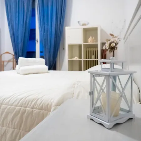Parco Fellini Flat-2