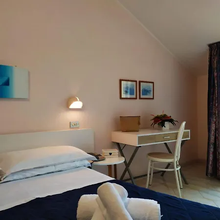 Hotel Tre Rose-3