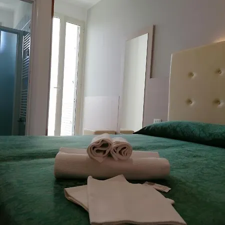 Hotel Andrea'S-3